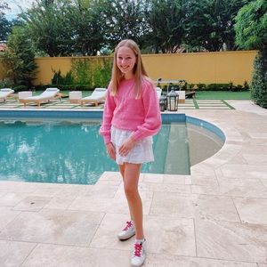 Meet your Posher, Lily